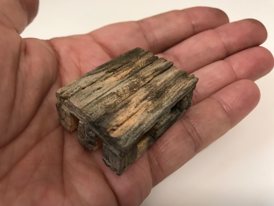 Tutorial costruzione di un bancale di legno in miniatura per diorami